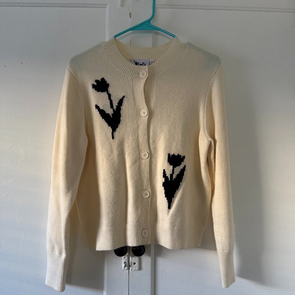 NWOT Kina & Tam She Loves Me Not Cardigan Size S